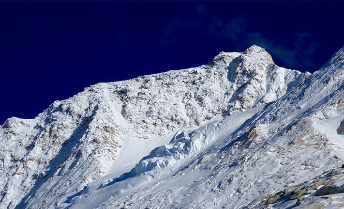 5-MAKALU Slide background