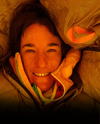 3-Elisabeth Revol Slide background